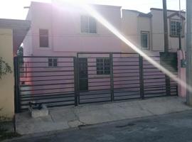 Casa Villegas Rosa, hótel í Linares