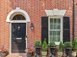 Luxury Georgetown Villa
