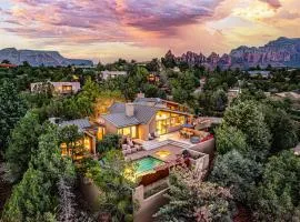 Prime Sedona Location with Saltwater Pool and Hot Tub!