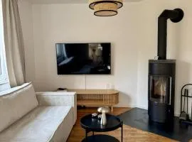 Historisches Bruchsteinhaus mit Garten & Kamin - 20 Min Köln - Messe