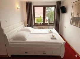 Villa Zosieńka - FREE PARKING - Blisko Forum & Stare Miasto