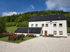 Góry Sowie przystanek DAD HOUSE, hotel din Sokolec