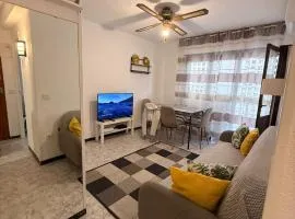 Apartamento Benidorm Old Town 150m Beach 2BR 6 Pax AC WiFi