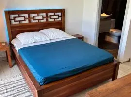 Tropical Suite Direct Pool Access & Garden View