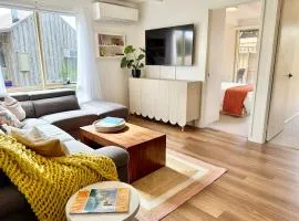 The Salty Grove - A Retro Coastal Cottage