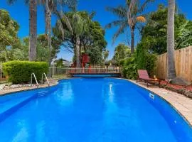 Relax Refresh Rejuvenate Pool Cabin Garden Tree house Vintage charm