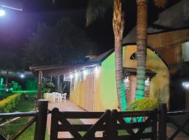 Cabañas Rancho Unelen, hôtel à Colón