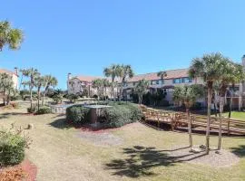 New Rental with Pool Views, Pickleball, Tennis Court with Bonus Room!