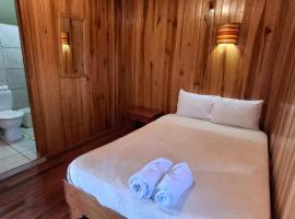 Hotel rey downtown santa elena, hotel v destinaci Monteverde Costa Rica