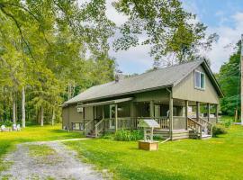 Private cottage close to shopping dining and skiing โรงแรมในAusterlitz