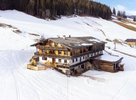 Hacklerhof Top 2, Hotel in Inneralpbach