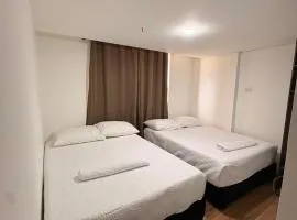 Hotel De La Once