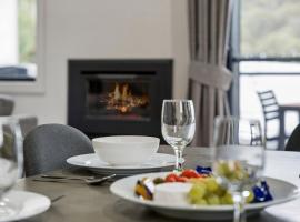 Roses Creek Chalet B، فندق في كراكينباك