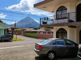Arenal Mountain Apartments