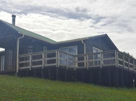 Cabaña Vilcún subiendo al Llaima, hotel di Vilcún