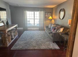 Top Rented Saratoga Track Rental!, Hotel in Gansevoort