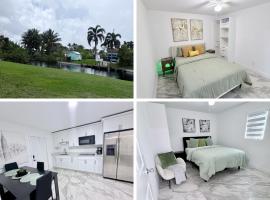 2 bed peaceful, lakeview studio NO FEES, hotel Atlantisban