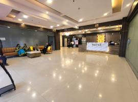 Hotel Shivam, hotel i Kalyān Junction