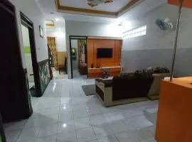 Clara Guest House