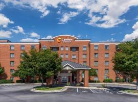 Cary में, होटल Comfort Suites Regency Park