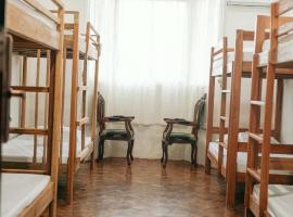 Mhayurina Bay Homestay, hotel di Burgos
