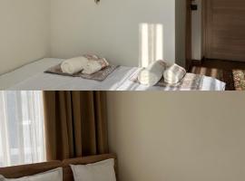Tunduk hostel, hotel di Osh