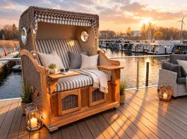 Hausboot Seetje Stralsund, mit Dachterrasse, hotel di Stralsund