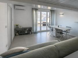 Casa PG - Appartamento Vista Lago, hotel a Monte Isola