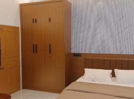 Blue mount stay, hotel u gradu 'Gūdalūr'