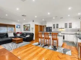 HIDDEN GEM IN South Morang