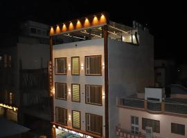 Hotel Ganga Stone, hotell i Rāiwāla