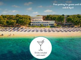 Hotel Zora, hotel en Primošten