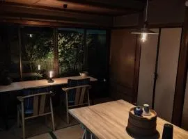 Walkable retro town , Supermarkets nearby,高野口ガッコーチカクのゲストハウス