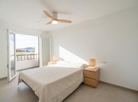 Casa Ingravita - Oceanfront Tranquility, hotel in Cunit