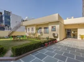 Lime Tree Studio Service Apartment Near Fortis Gurgaon