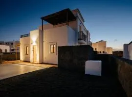 Villa Volcano by CasasBlancas