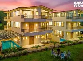 StayVista at Mount Lyf Resort with Mountain Views, AC, WiFi