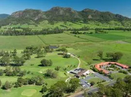 Gloucester Country Lodge Motel