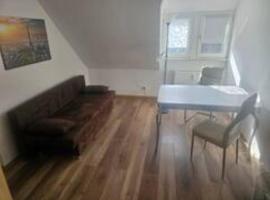 Schöne Vollausgestattete Monteurs- Gästewohnung nähe Raffinerie Leuna und Geiseltalsee 0308, hotel v destinaci Braunsbedra