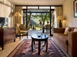 Kwa Maritane Cabana sleeps 4