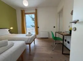 GardArt Lake Garda - Charming Rooms & Nature