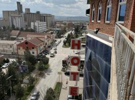 KosVegas Hotel, hotel u gradu 'Kosovo Polje'