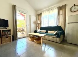 Air-conditioned house in the Arcachon style with swimming pool