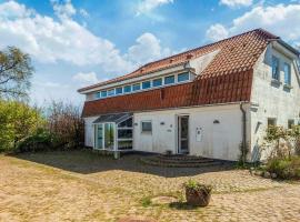 4 star holiday home in Haderslev, Hotel in Årøsund