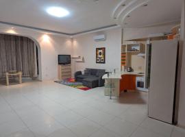 Будинок для відпочинку біля моря, Одеса, 10 хв пішки, Hotel in Odessa