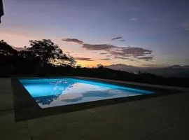 Casa Pura Vistas - SJO pick up and drop off