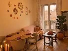 Iago city,appartement spacieux 2 chambres, hyper centre, aéroport et gare à proximité