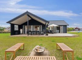 Exclusive Holiday Home From 2024 Near The Beach, Hotel in Assens