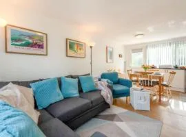 2 Bed in Freshwater East oc-w28847