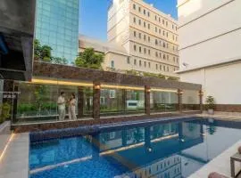 Elegant Airport Hotel